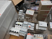 Stroomonderbrekers en kabels