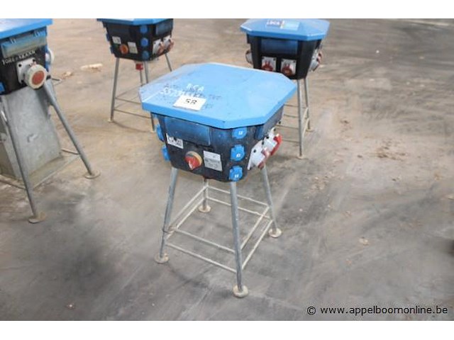 Stroomverdeelkast friand, e30, 63 a, 400 v, ip 44, werking niet gekend - afbeelding 1 van  3