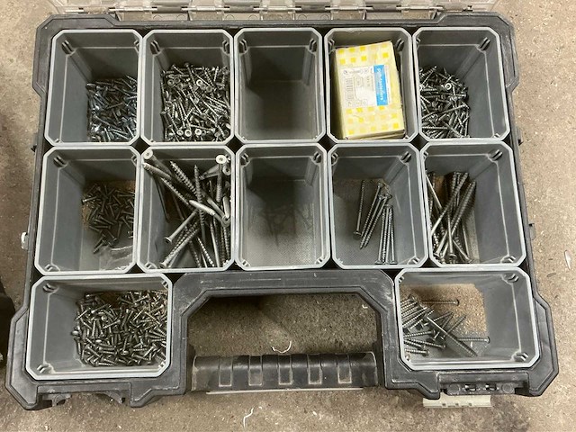 Stroxx stapelbare gereedschapskoffer met inhoud (4x) - afbeelding 5 van  6