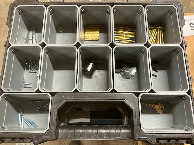 Stroxx stapelbare gereedschapskoffer met inhoud (5x) - afbeelding 6 van  9