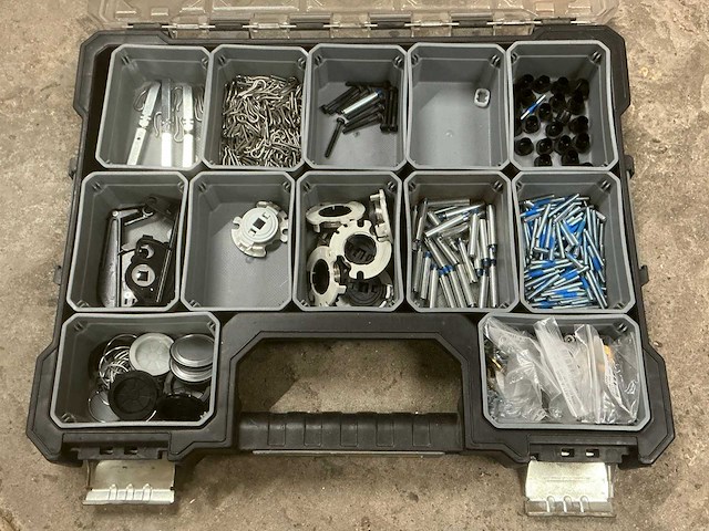 Stroxx stapelbare gereedschapskoffer met inhoud (6x) - afbeelding 8 van  8