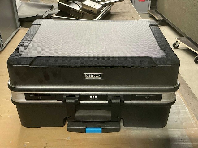 Stroxx verrijdbare gereedschapskoffer - afbeelding 6 van  7