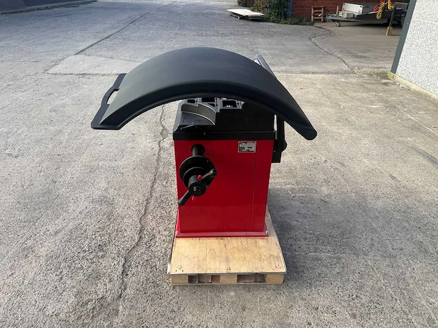 Strv - ad-wb24 - balanceer machine - banden balanceer machine - afbeelding 10 van  14