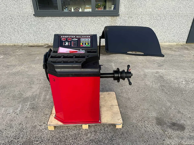 Strv - ad-wb24 - balanceer machine - banden balanceer machine - afbeelding 5 van  14
