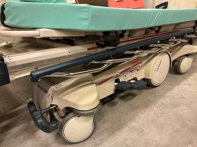 Stryker 1015 stretcher - afbeelding 5 van  6
