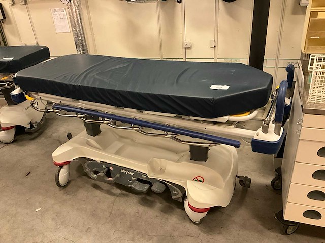 Stryker 1105 brancard - afbeelding 1 van  7