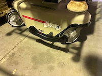 Stryker elektrische brancard - afbeelding 4 van  7