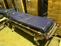 Stryker elektrische brancard - afbeelding 7 van  7