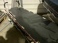 Stryker elektrische brancard - afbeelding 4 van  7