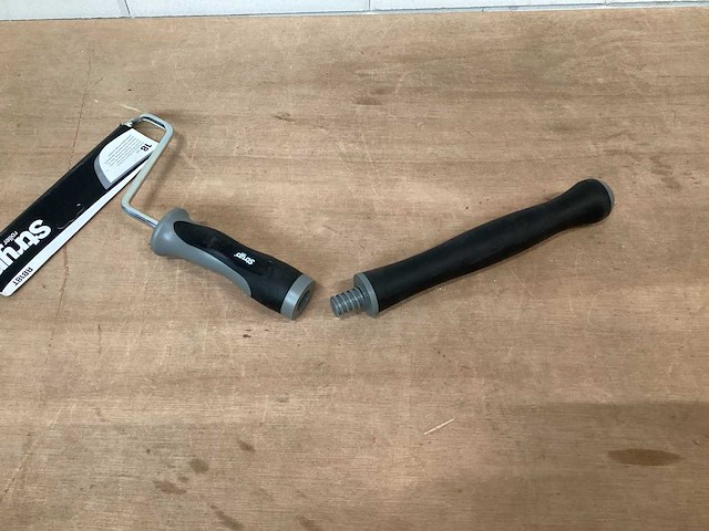 Stryp - verfroller beugel 18 cm met verlengsteel (48x) - afbeelding 2 van  5