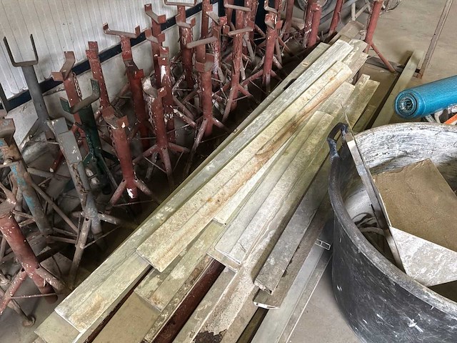 Stucadoorsmateriaal - afbeelding 6 van  8