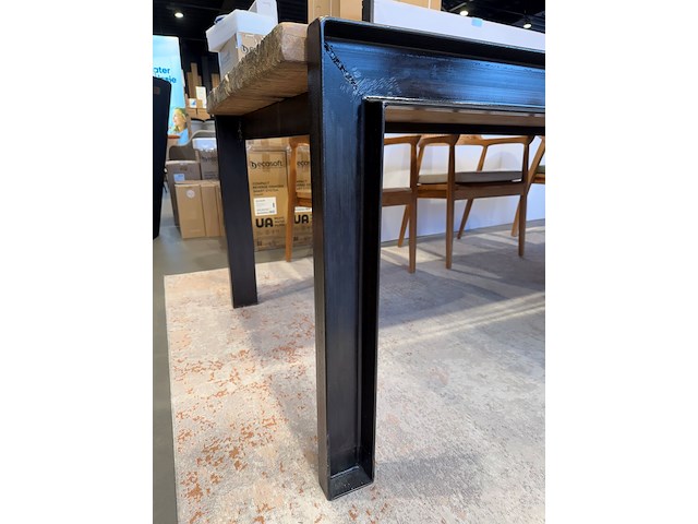 Studio 82 tafel - staal - oud eiken - afbeelding 2 van  6