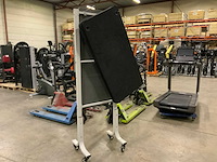 Studion matten met rek 11x krachtstation - afbeelding 1 van  4