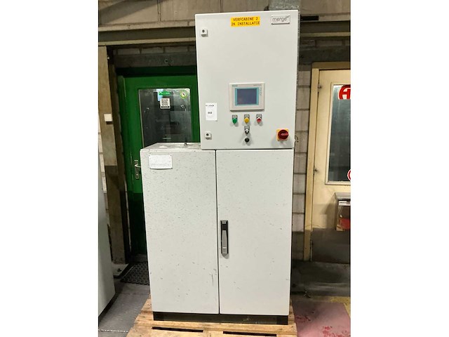 Sturingskast met inhoud - afbeelding 2 van  6