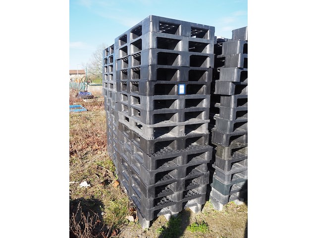 Styron - afbeelding 1 van  3