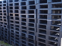 Styron - afbeelding 3 van  4