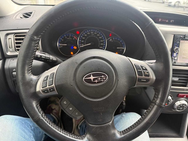 Subaru - 2011 - forester - awd boxer diesel - personenauto - afbeelding 13 van  20