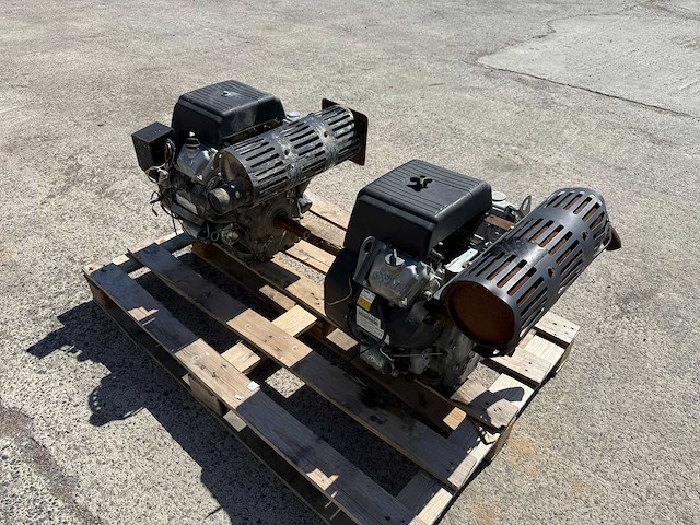 Subaru - robin 653 - benzinemotor (2x) - afbeelding 10 van  16