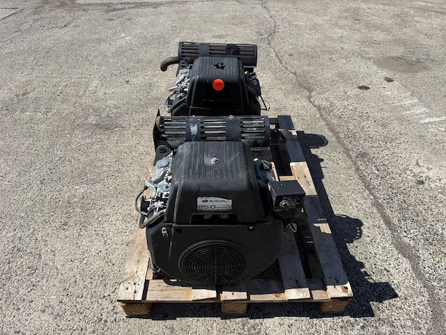Subaru - robin 653 - benzinemotor (2x) - afbeelding 13 van  16