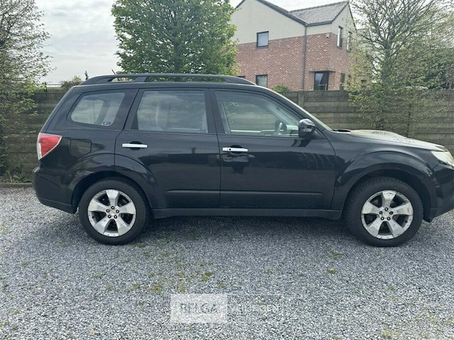 Subaru forester - afbeelding 1 van  7