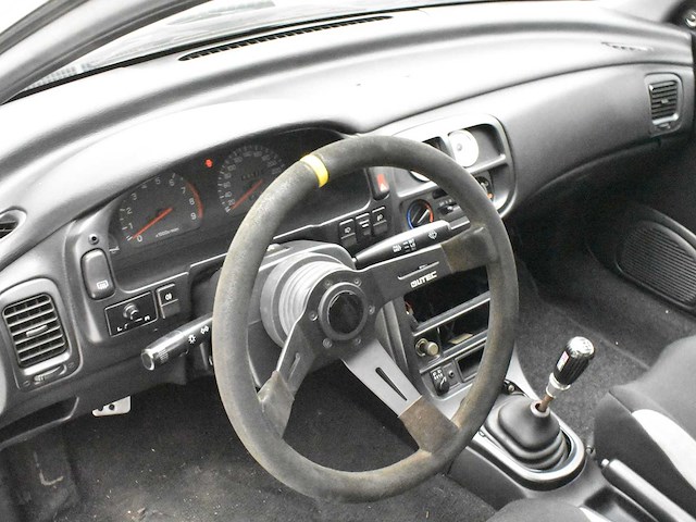 Subaru impreza 2.0 gt turbo - afbeelding 9 van  44