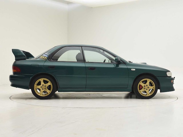 Subaru impreza 2.0 gt turbo - afbeelding 23 van  44