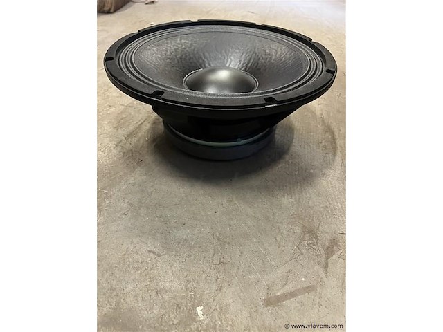 Subwoofer 112 inch beyma - afbeelding 2 van  3