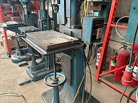 Sugino automatische boorinstallatie - selfeeder elektrische esc-w1318 - afbeelding 11 van  14