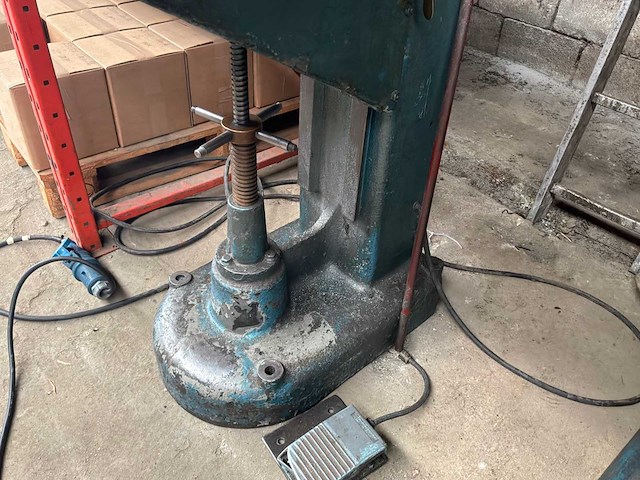 Sugino boorkraan - synchro tapper std-h316 - afbeelding 4 van  12