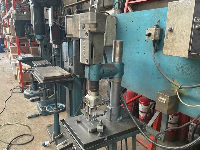 Sugino gelijktijdige multi tap / synchro tapper + multi tap head 4tc-12040af - afbeelding 2 van  13