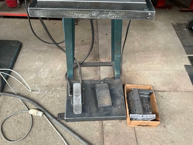 Sugino gelijktijdige multi tap / synchro tapper + multi tap head 4tc-12040af - afbeelding 9 van  13
