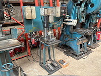 Sugino gelijktijdige multi tap / synchro tapper + multi tap head 4tc-12040af - afbeelding 1 van  2