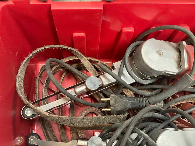 Suhner bandschuurmachines (2x) - afbeelding 3 van  6