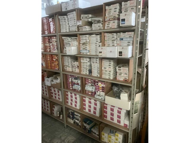 Sulky / madeira / coats grote partij garen - afbeelding 2 van  5