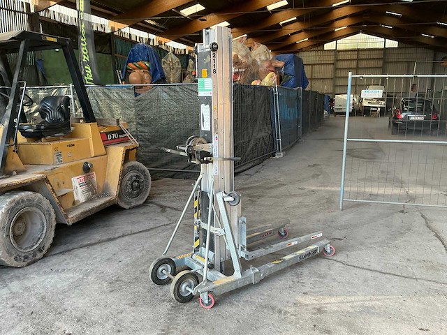 Sumner model 2118 manuele platenlift - afbeelding 1 van  11