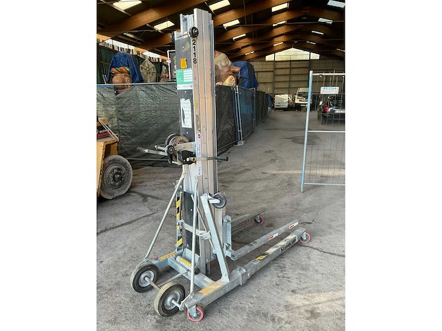 Sumner model 2118 manuele platenlift - afbeelding 4 van  11