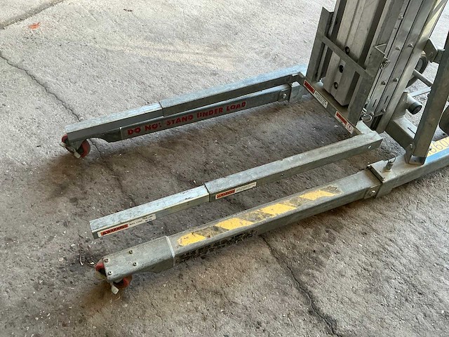 Sumner model 2118 manuele platenlift - afbeelding 8 van  11