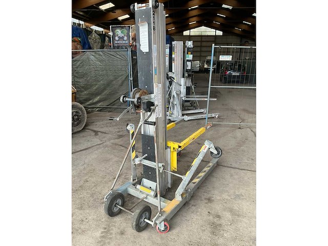 Sumner model 2118 manuele platenlift - afbeelding 3 van  10