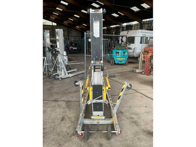 Sumner model 2118 manuele platenlift - afbeelding 4 van  10