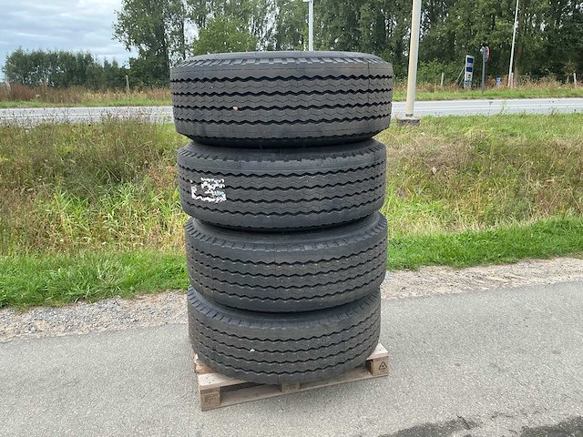 Sunfull aanhangwagenbanden (4x) - afbeelding 1 van  9