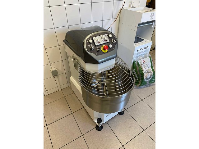 Sunmix - 2020 - sun40cl - mengmachine - afbeelding 1 van  9
