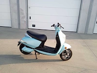 Sunra - grace - motorfiets - afbeelding 3 van  7