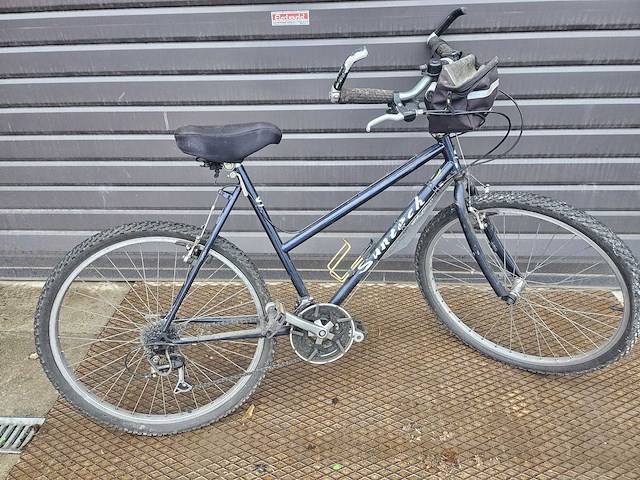 Suntech mountainbiken - afbeelding 1 van  6