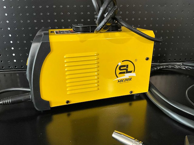 Suoerde mig-130 mig lasapparaat 130a - afbeelding 4 van  4