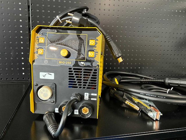 Suoerde mig-250 mig lasapparaat 250 - afbeelding 2 van  2