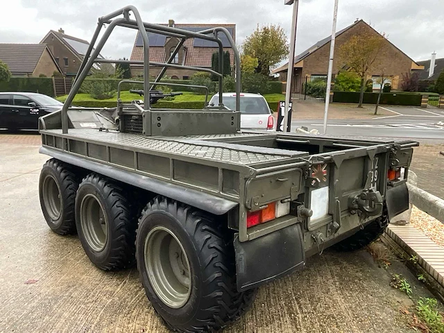 Supacat atmp 6x6 legervoertuig - afbeelding 15 van  30