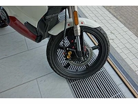 Super soco - streethunter - tsb - e-scooter - afbeelding 3 van  8
