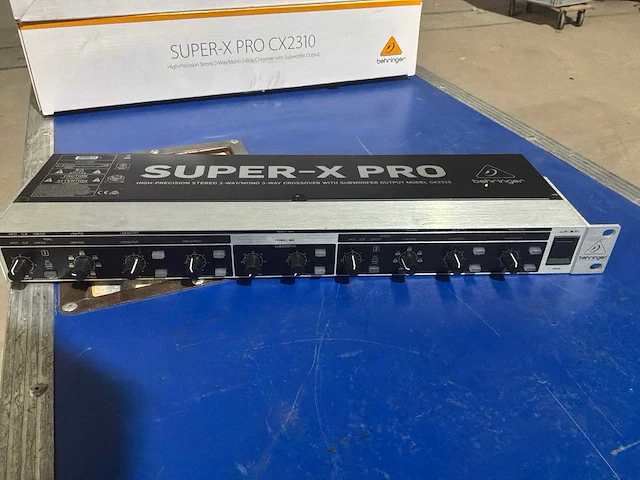 Super-x pro cx2310 versterker - afbeelding 1 van  6