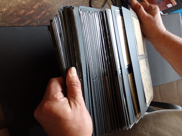 Superboek oude doodsprentjes 1800 - afbeelding 4 van  4