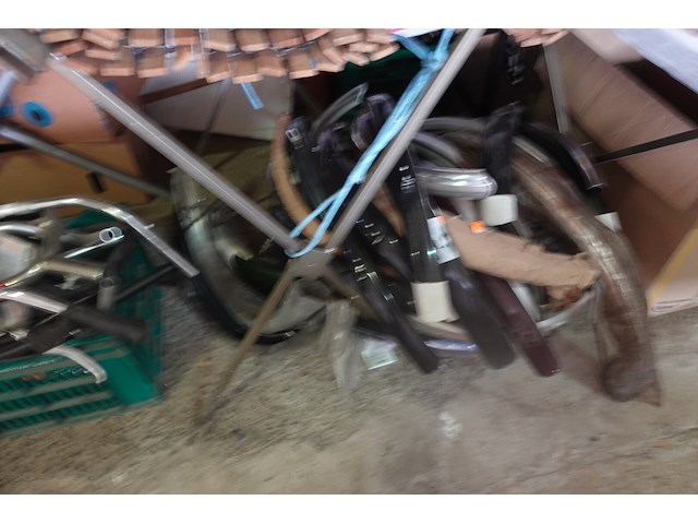 Supergrote partij fietsgerief - afbeelding 11 van  40